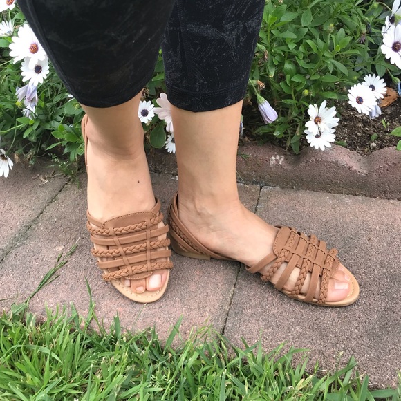 New Beautiful Braided Sandals 6 & 6.5 - Picture 1 of 7
